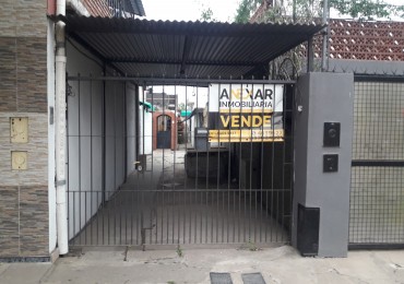 CASA INTERNA UN DORMITORIO